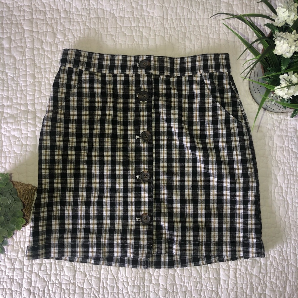 Hollister Skirt